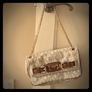 Michael kors shoulder bag